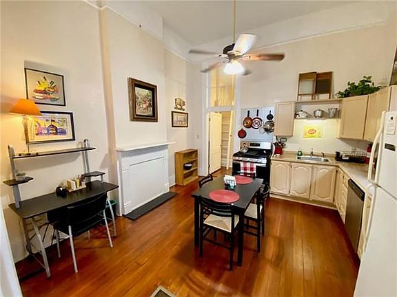 5th image of 721 Marigny St