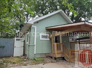 5441 E 27th St, Kansas City, MO 64127