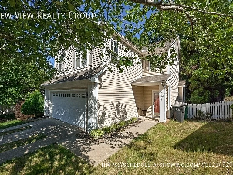 10208 Old Carolina Dr — Photo 1