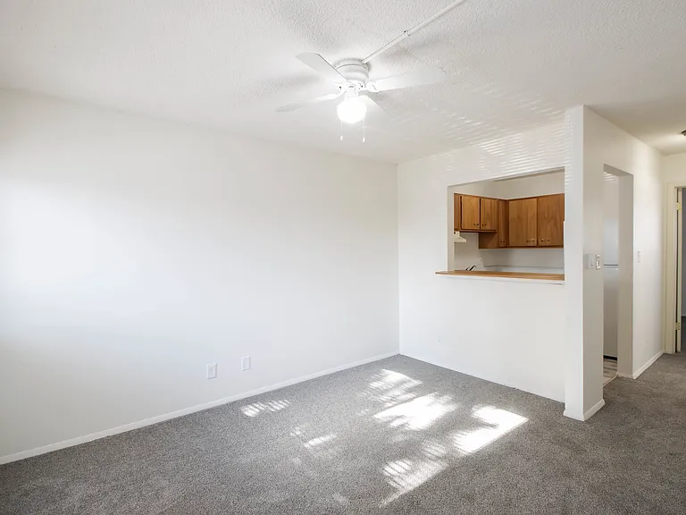 Lockport South Apartments — Photo 21