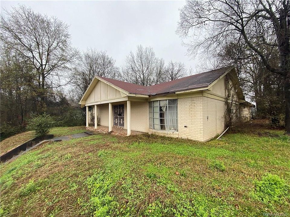 2nd image of 1135 Pierre Ave