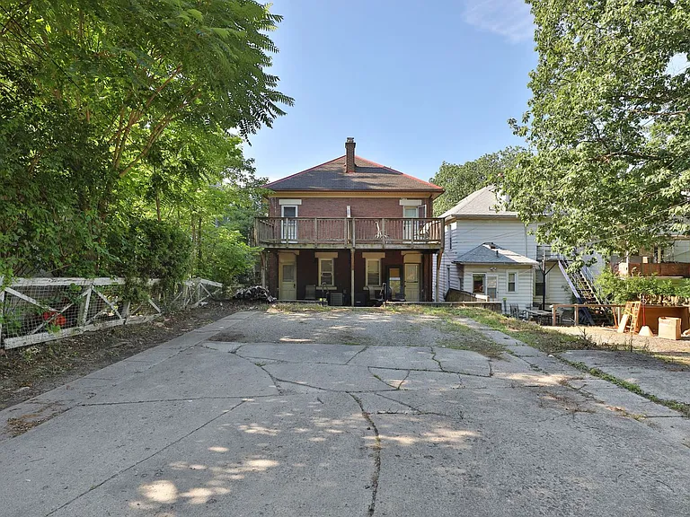 212 E Patterson Ave — Photo 34