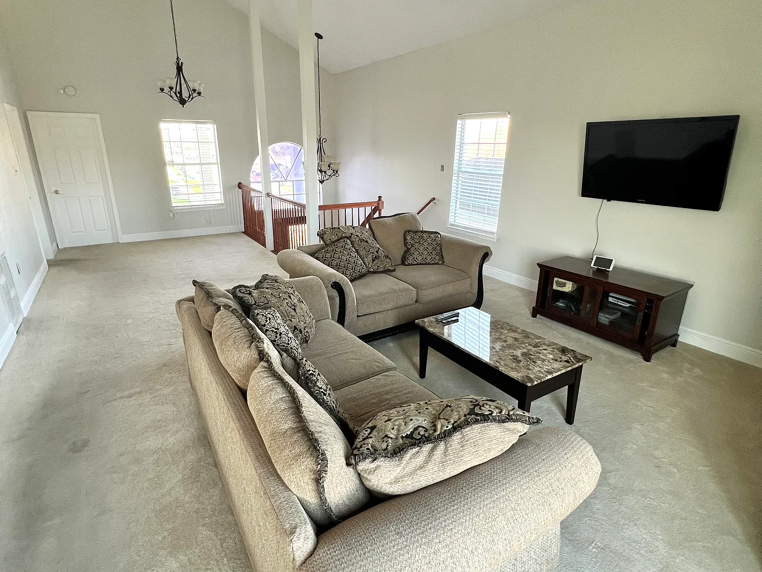 5 bed, 2143 sqft, $2,700 — Photo 4