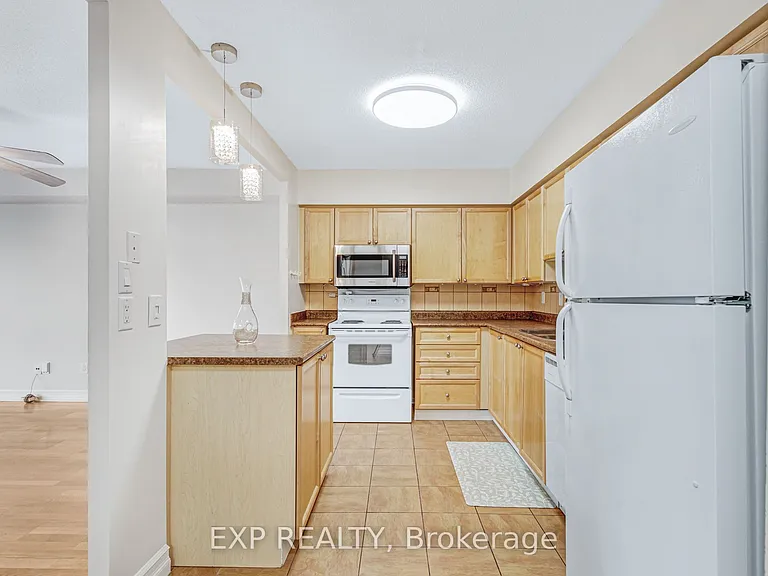 260 Davis Dr #1014 — Photo 5