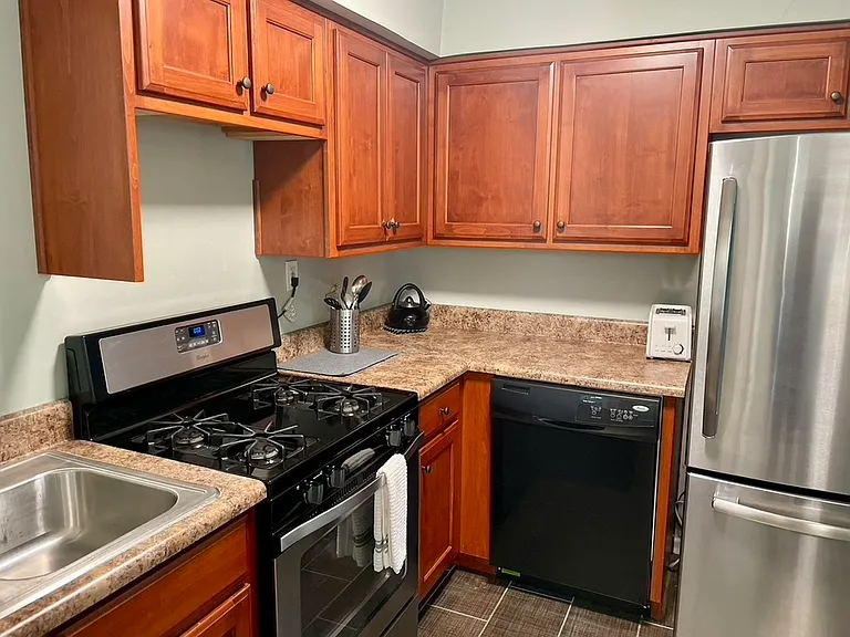1128 Cascade Rd SW #1 — Photo 13