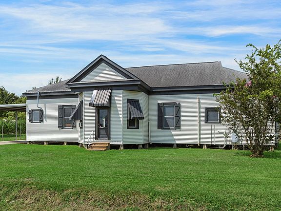 2nd image of 4810 Eraste Hebert Rd