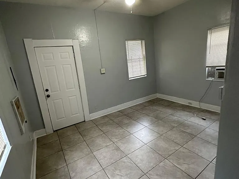707 Franklin St — Photo 16