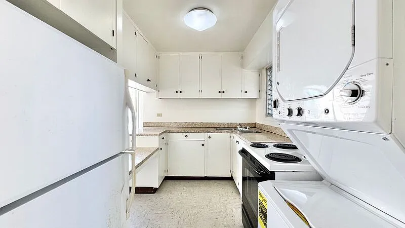 Studio, 1.0 bath, 570 sqft, $1,400 — Photo 3