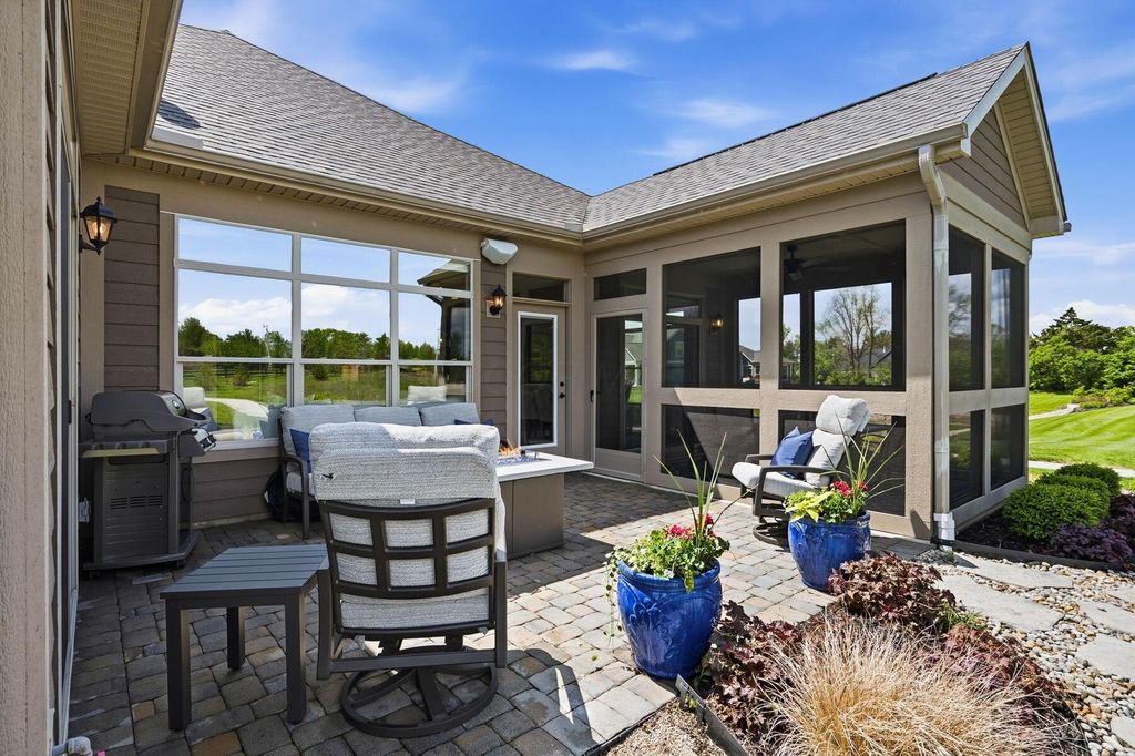 6542 Riverrun Ln, Delaware, OH - View 5