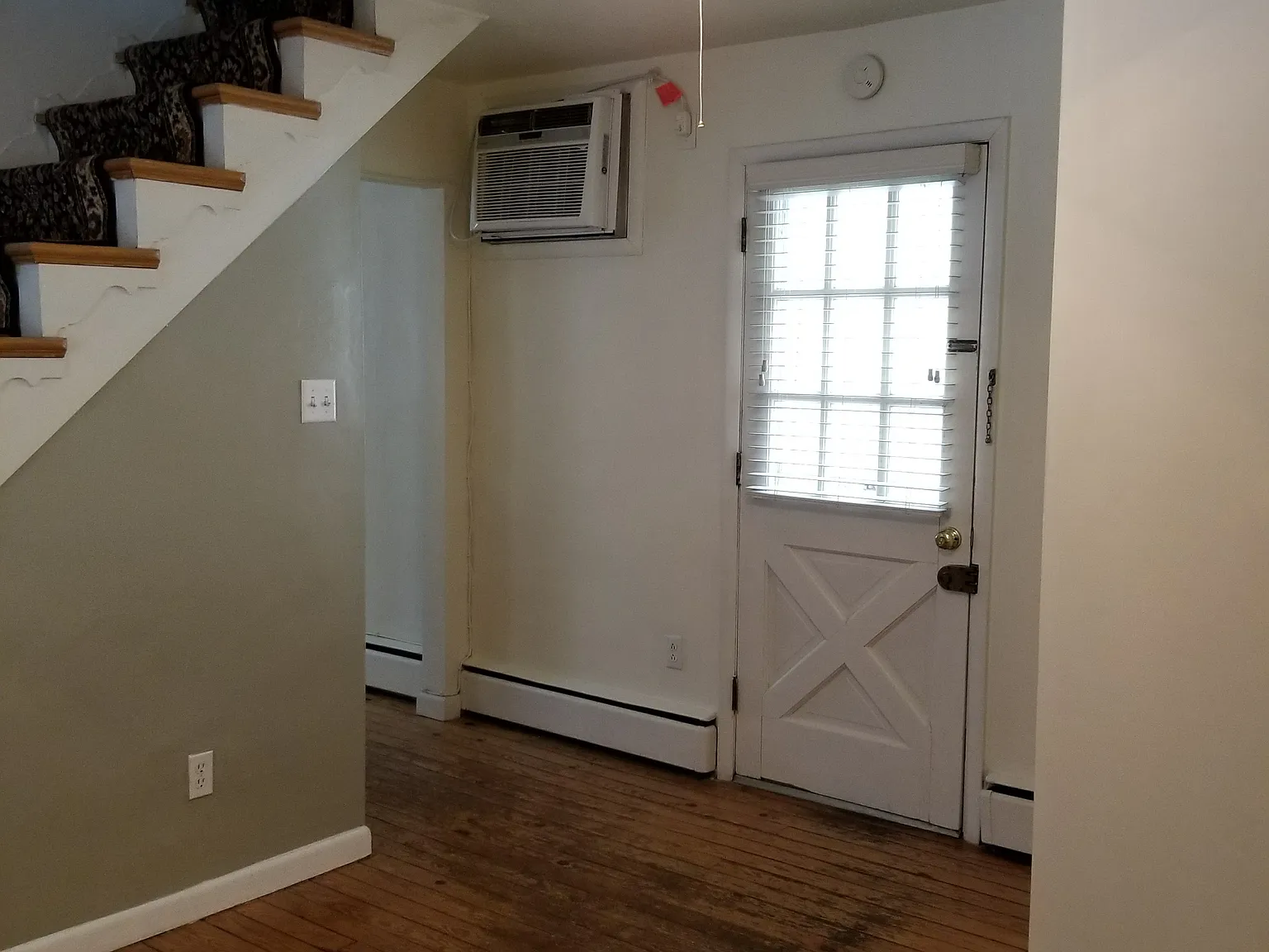 2 bed, 1.5 bath, 1000 sqft, $3,200 — Photo 4