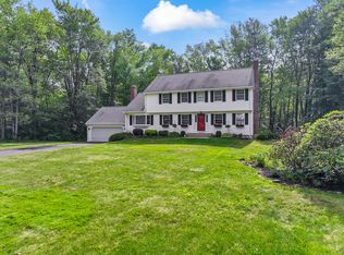 4 Adams Rd, Simsbury, CT 06070