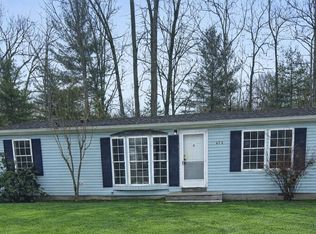 673 Goldenrod Dr, Houghton Lake, MI 48629