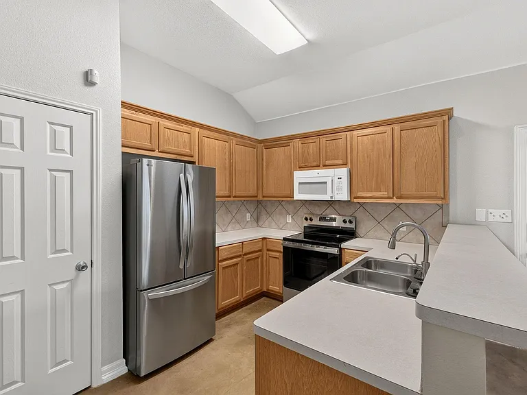 1002 Castile Rd #A — Photo 12
