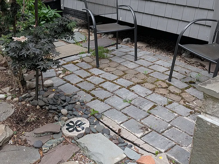 800 N Winton Rd #1 — Photo 11