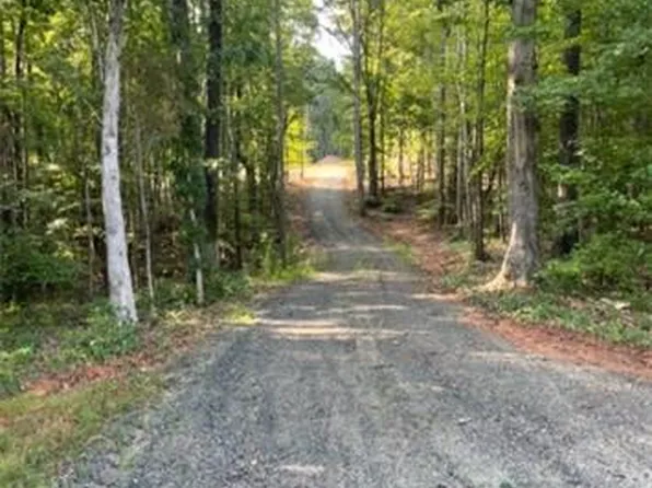 395 Roach Rd, Reidsville, NC 27320