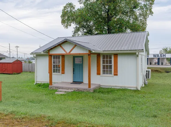 1105 Elm Ave, South Pittsburg, TN 37380