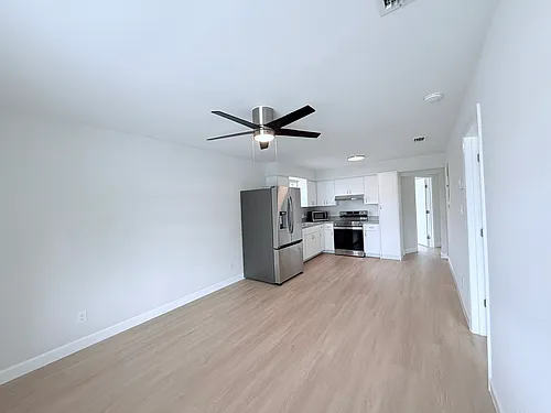 2401 Patterson Ave #101 Photo 1