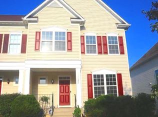 23313 Hyacinth Ln, California, MD 20619