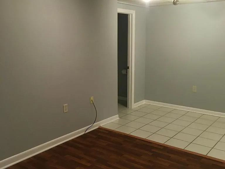 15205 Streamside Ct — Photo 43