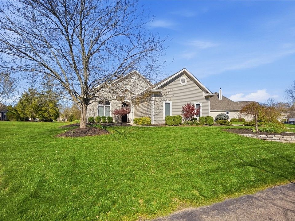 1st image of 582 Yankee Trace Dr