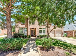 2216 Columbia Dr, Flower Mound, TX 75022