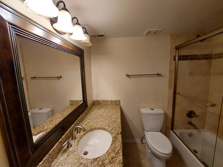 2080 S Josephine St #4 — Photo 8