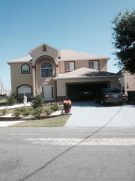 2nd image of 538 Brighton Ct