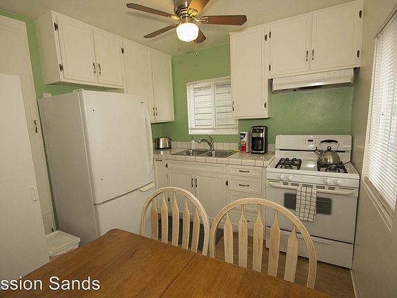 5th image of 3679 Bayside Ln