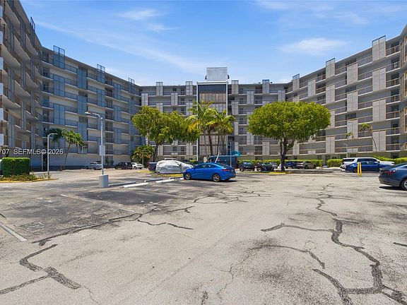 2nd image of 3401 N Country Club Dr APT 804
