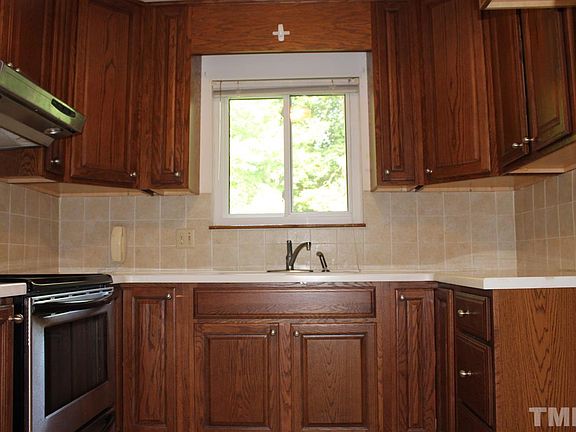 2nd image of 5114 Green Oak Dr