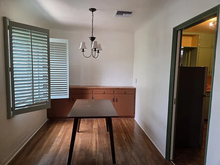 2501 E Drachman St — Photo 5