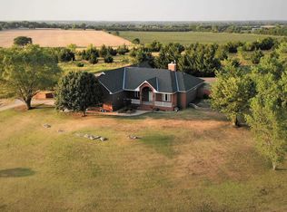 20510 SW Hopkins Switch Rd, Douglass, KS 67039