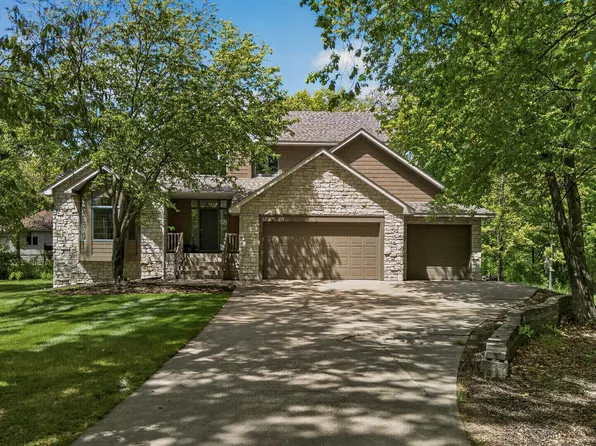 10920 Flanders Ct NE, Blaine, MN 55449