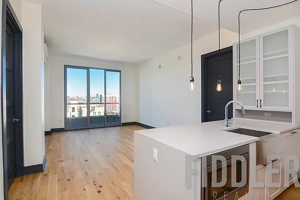 Rented by The KCI Group | media 43