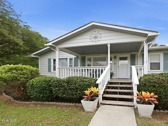 5th image of 2610 W Forest Drive