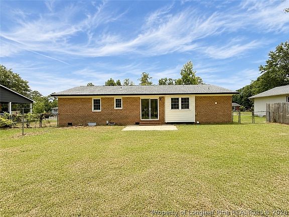 4th image of 6624 Bonnie Bell Ln