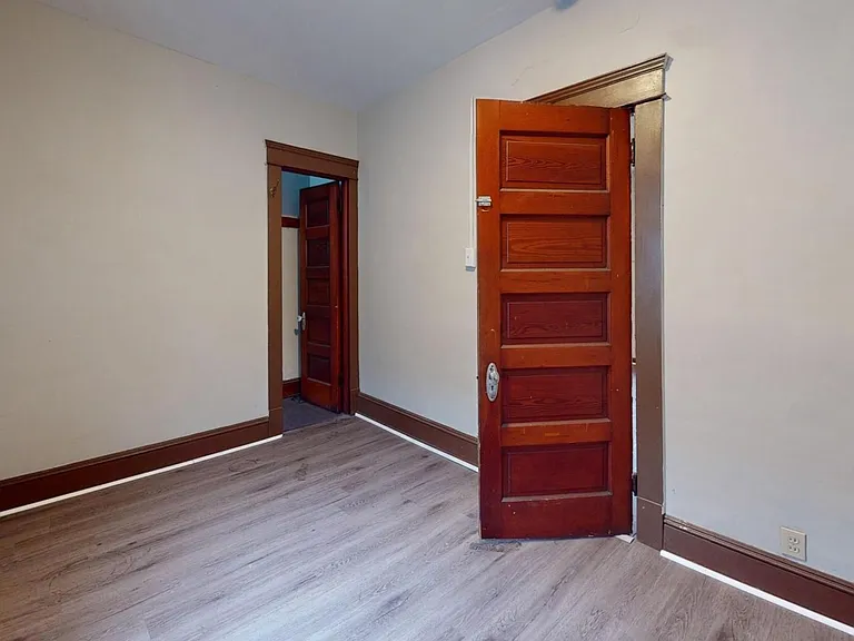 3414 W 44th St — Photo 51