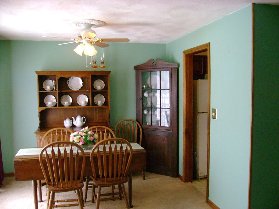 Dining Area/Living Room