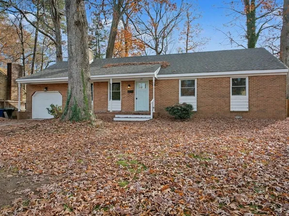 178 Shelby Dr, Newport News, VA 23608