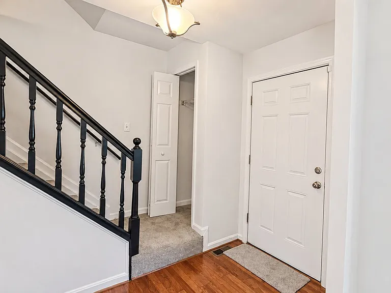 2 - Entry area_06052026