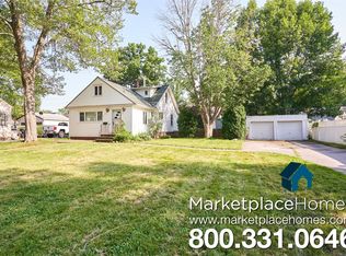 20661 Belvidere Ave, Fairview Park, OH