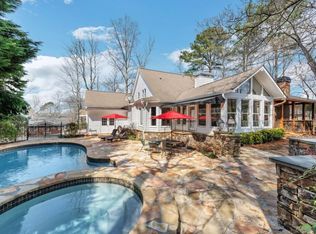 8140 Willow Tree Way, Alpharetta, GA 30005