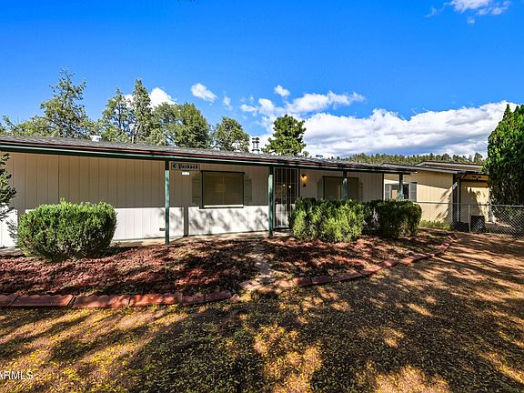 3rd image of 82 E QUAIL HOLLOW Drive