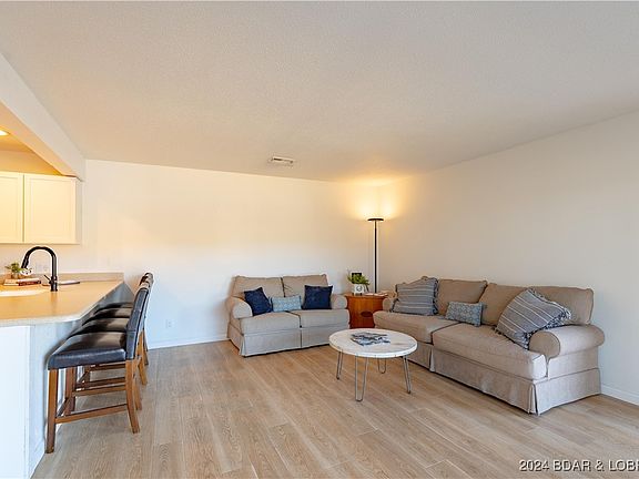 2nd image of 405 Barba Le Ln Unit 1A