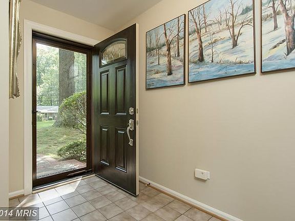 3rd image of 5016 Kingston Dr