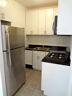 Rented by Steven Apuzzi LLC | media 17