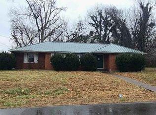 3421 Durrett Dr, Clarksville, TN 37042