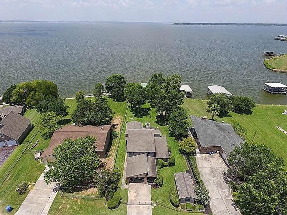 3rd image of 234 High Meadow Dr