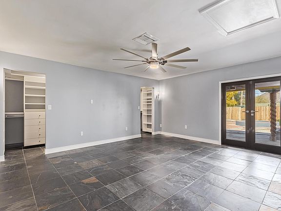 4th image of 5722 E Windsor Ave