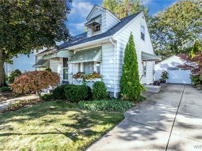 214 Pickford Ave, Buffalo, NY, 14223
